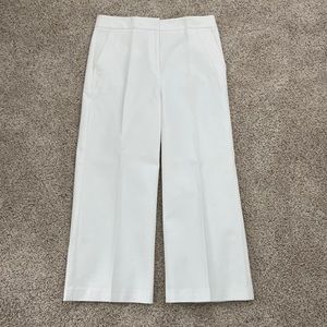 Ann Taylor Factory— EUC; wide leg, high rise size 8